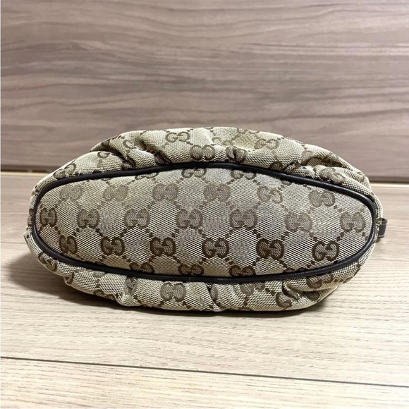 Gucci Beige and Dark Brown Shoulder Bag - Picture 5 of 12